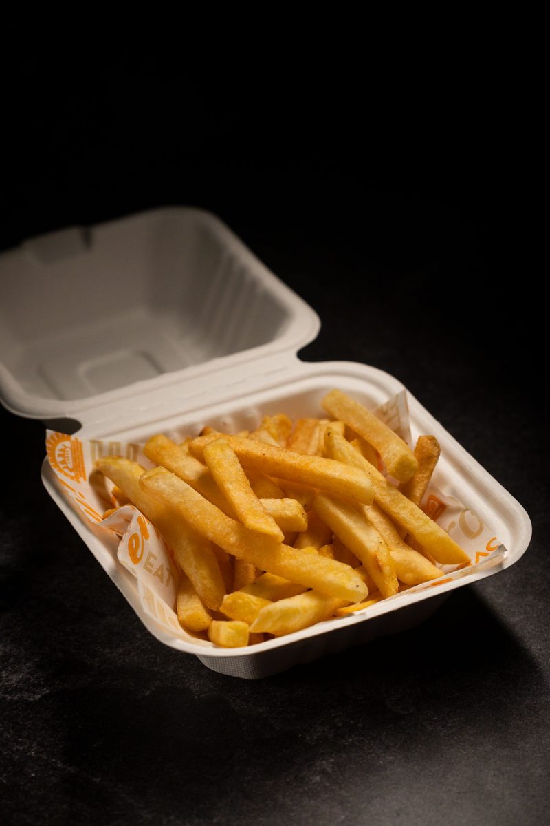 Small French Fries with Pink Sauce